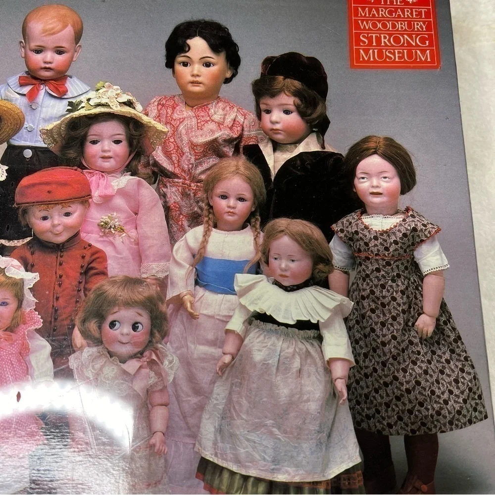 Margaret Woodbury Strong Museum Dolls 1000 Piece Vintage Jigsaw Puzzle
